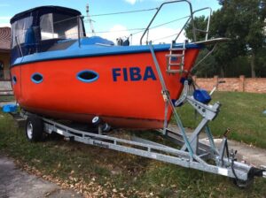 Jacht motorowy Fiba